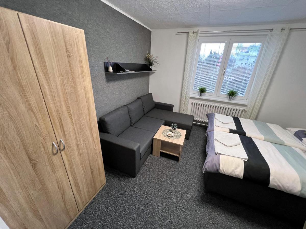 Apartmány Karlovy Vary Exterior foto