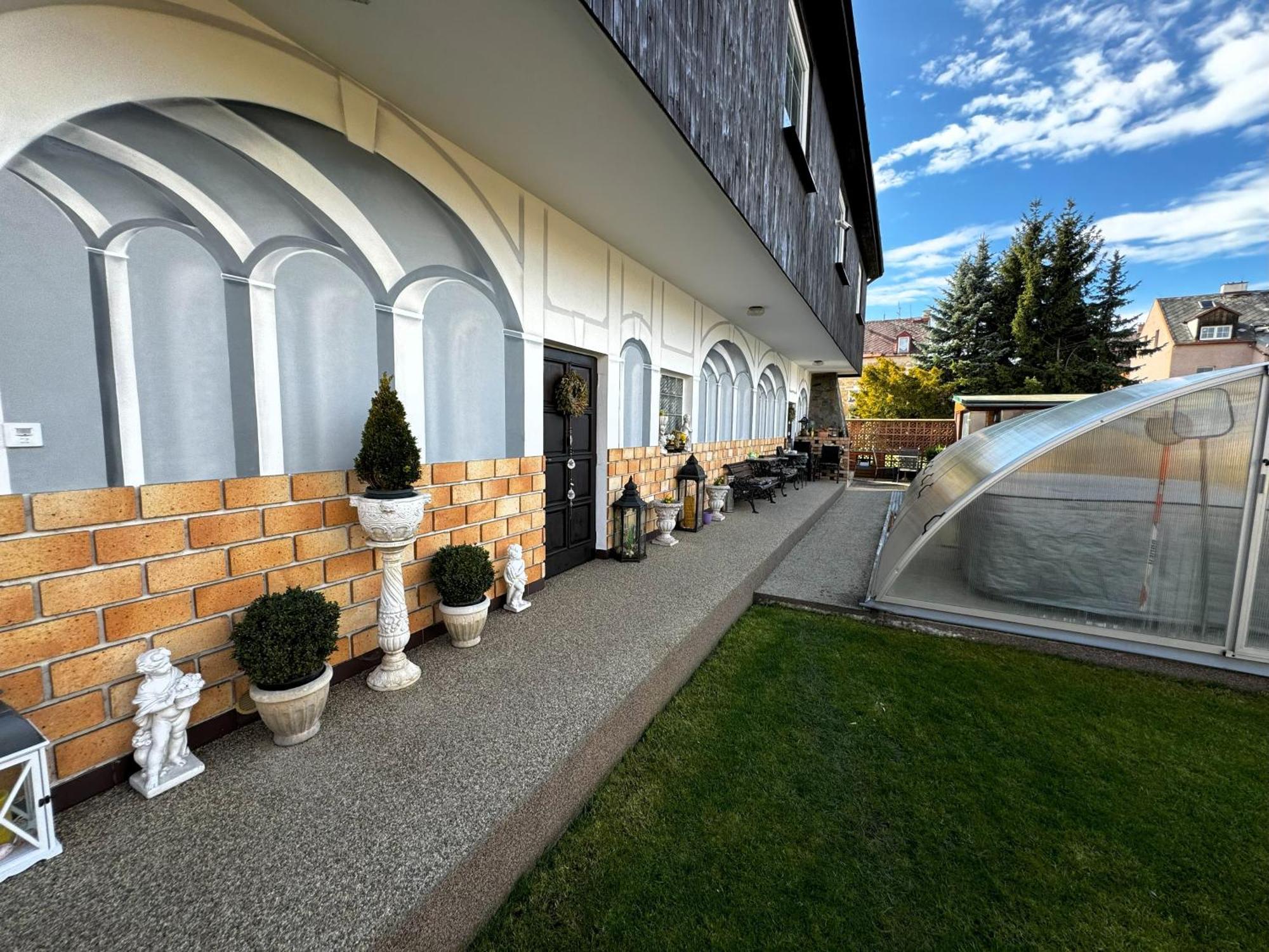 Apartmány Karlovy Vary Exterior foto